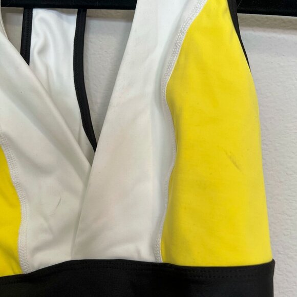 NEW! Bolt Sports Bra by Alala - Picture 3 of 8